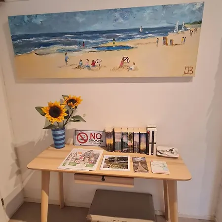 לינה וארוחת בוקר De Koepeltjes 4*