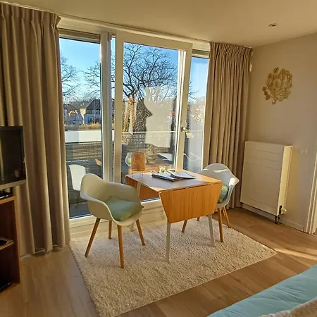 فندق مبيت وإفطار De Koepeltjes 4*