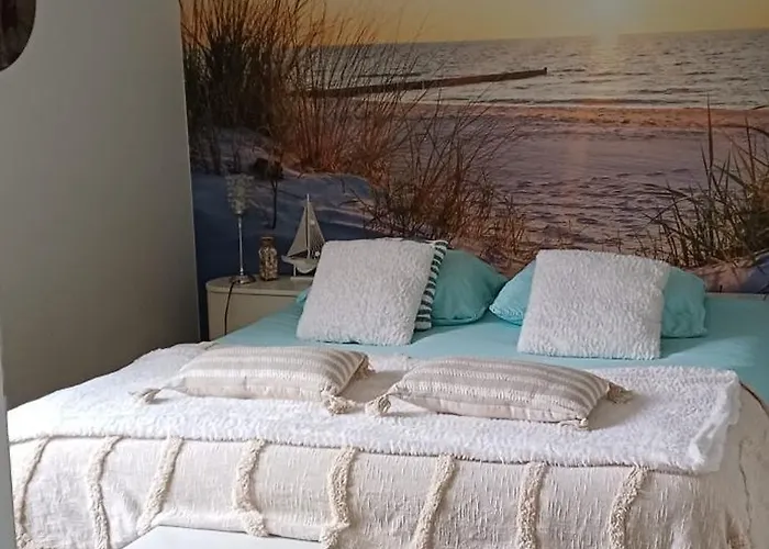 Bed & Breakfast De Koepeltjes 4*